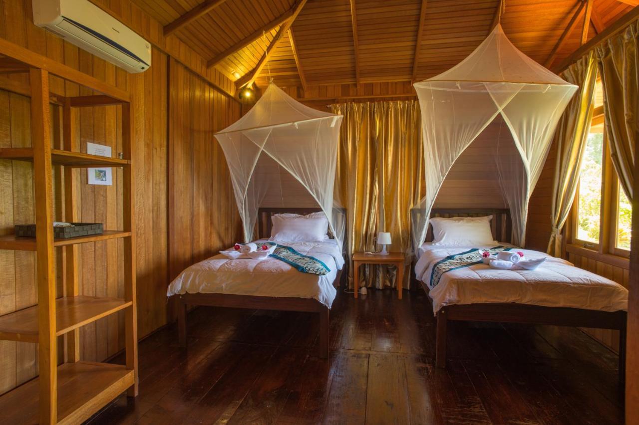 K2 Lembeh Dive Resort Bitung ภายนอก รูปภาพ